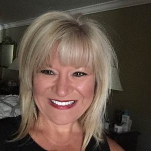 Meet your Posher, Janet